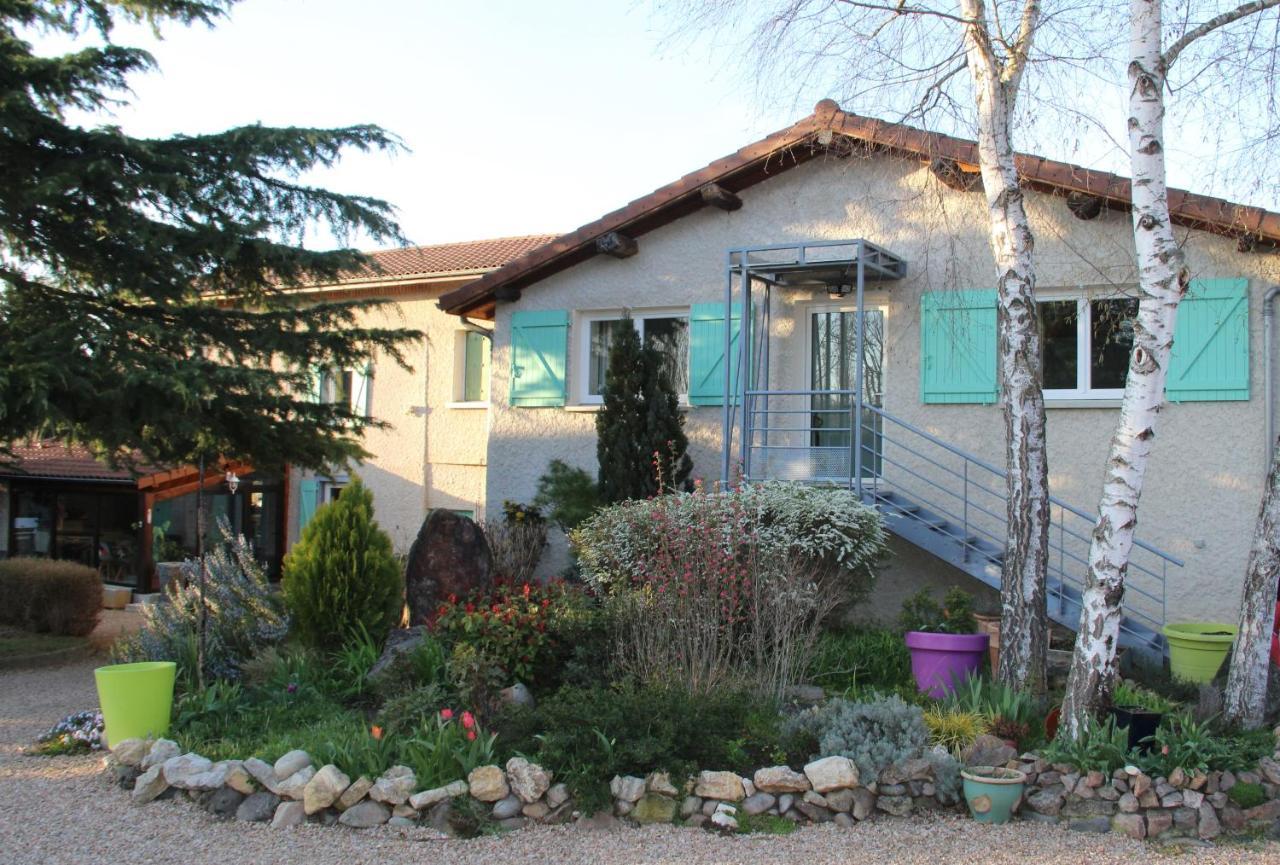 Bed and Breakfast La Ferme De Capucine Culhat Esterno foto