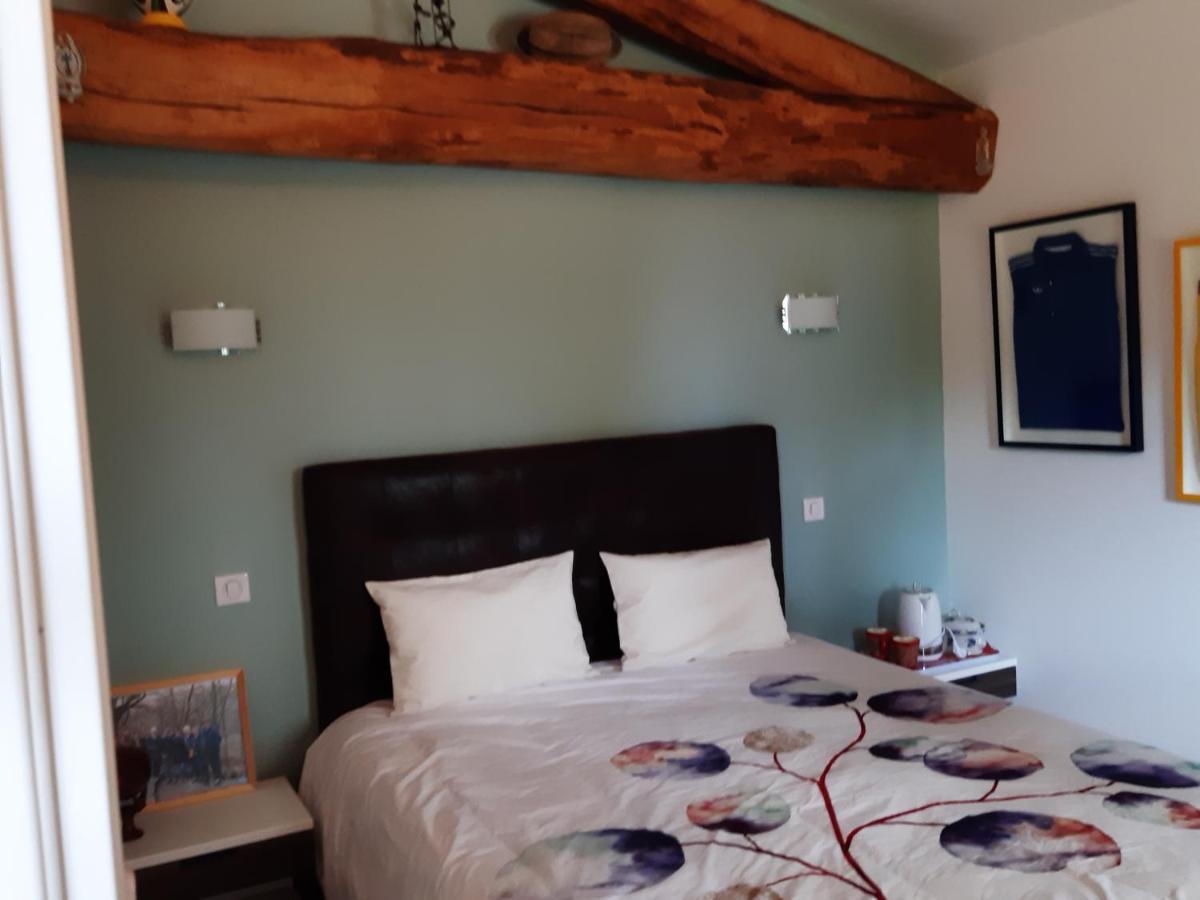 Bed and Breakfast La Ferme De Capucine Culhat Esterno foto